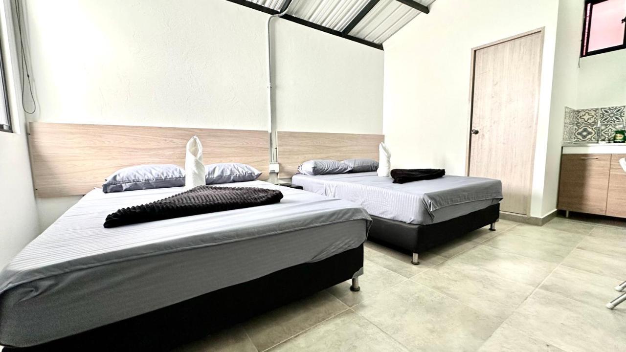 Sinu Loft Aparthotel Medellin Bagian luar foto