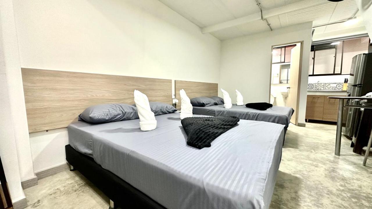 Sinu Loft Aparthotel Medellin Bagian luar foto