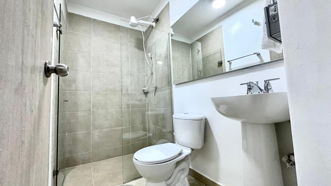 Sinu Loft Aparthotel Medellin Bagian luar foto