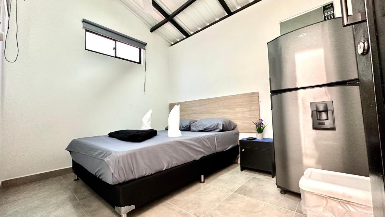 Sinu Loft Aparthotel Medellin Bagian luar foto